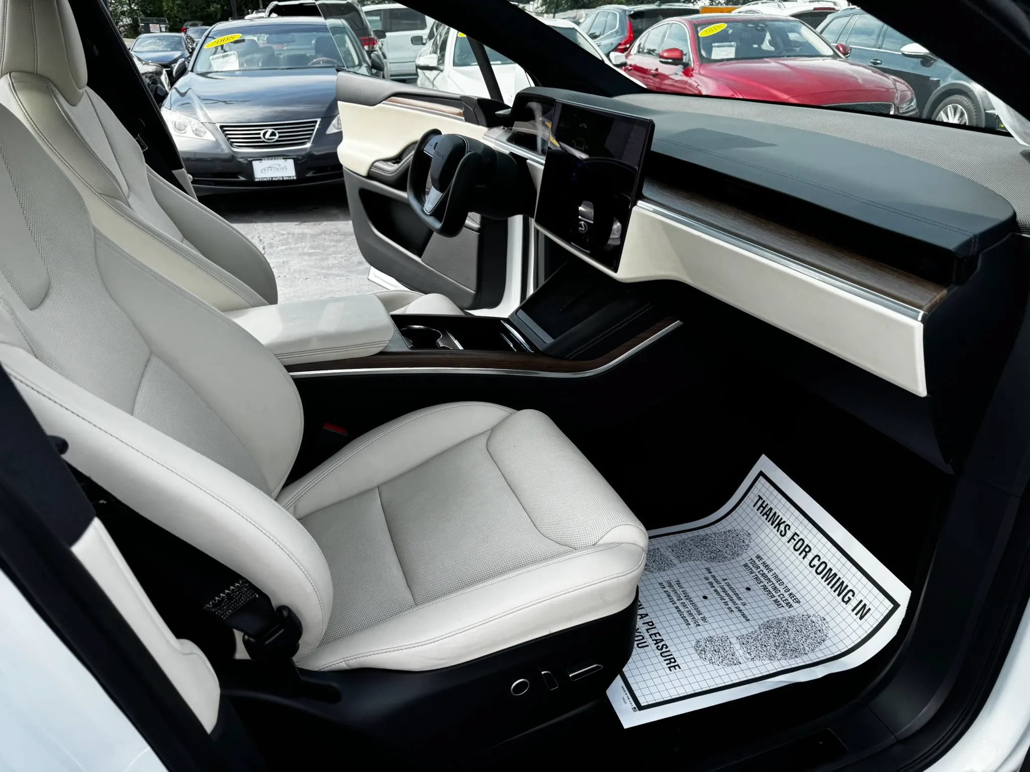 Used 2022 Tesla Model X AWD/4WD image 12