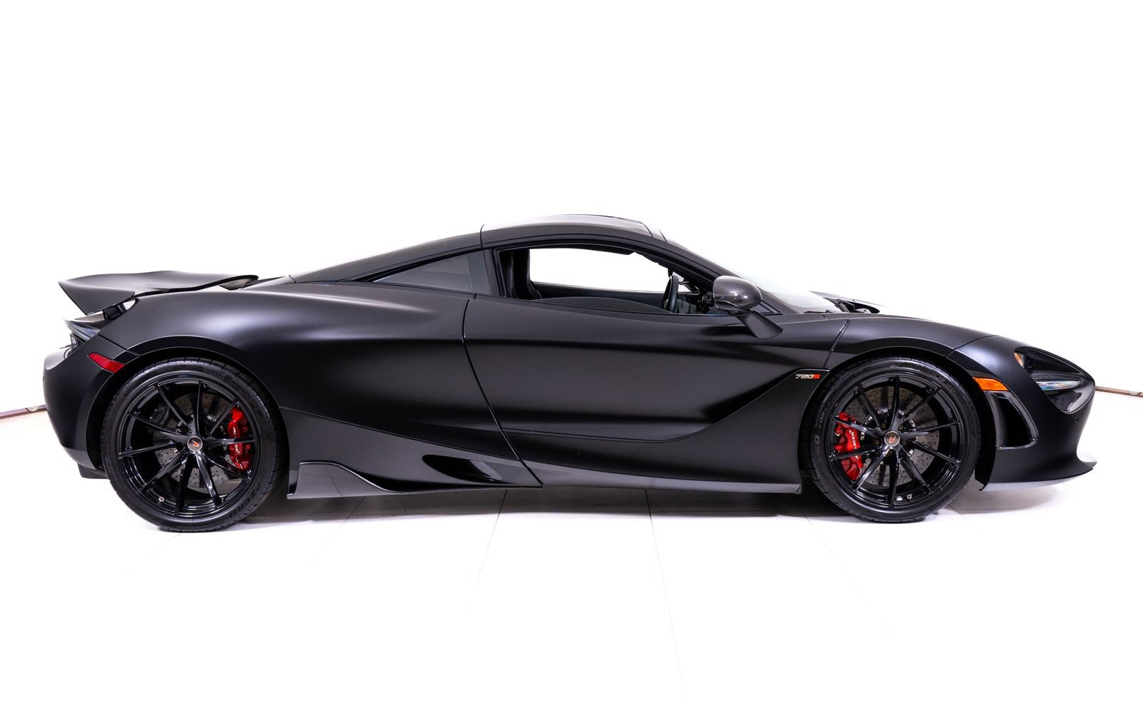 Used 2019 McLaren 720S Performance RWD image 6