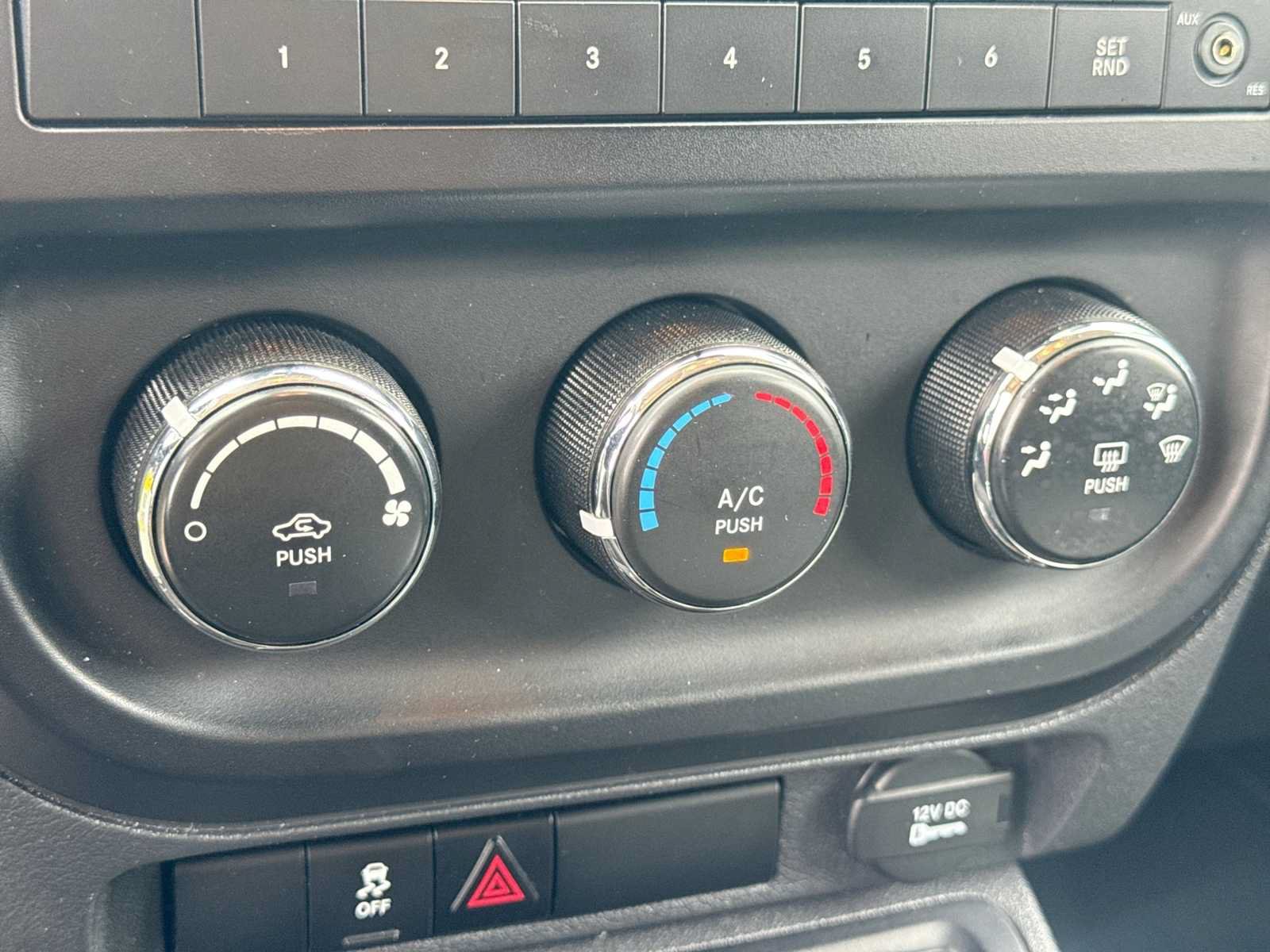 Used 2017 Jeep Compass Sport w/ Power Value Group AWD/4WD image 19