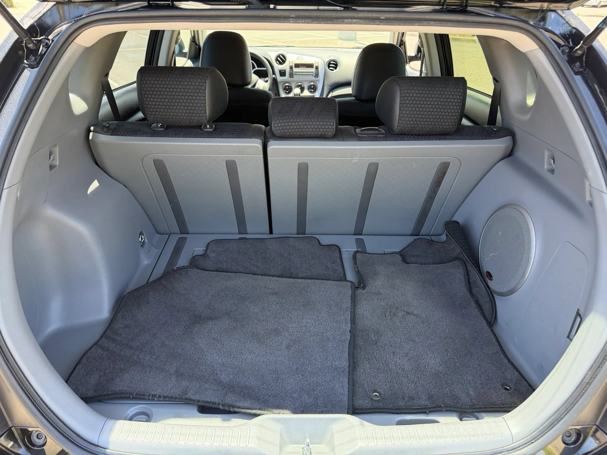 Used 2009 Pontiac Vibe GT FWD image 14