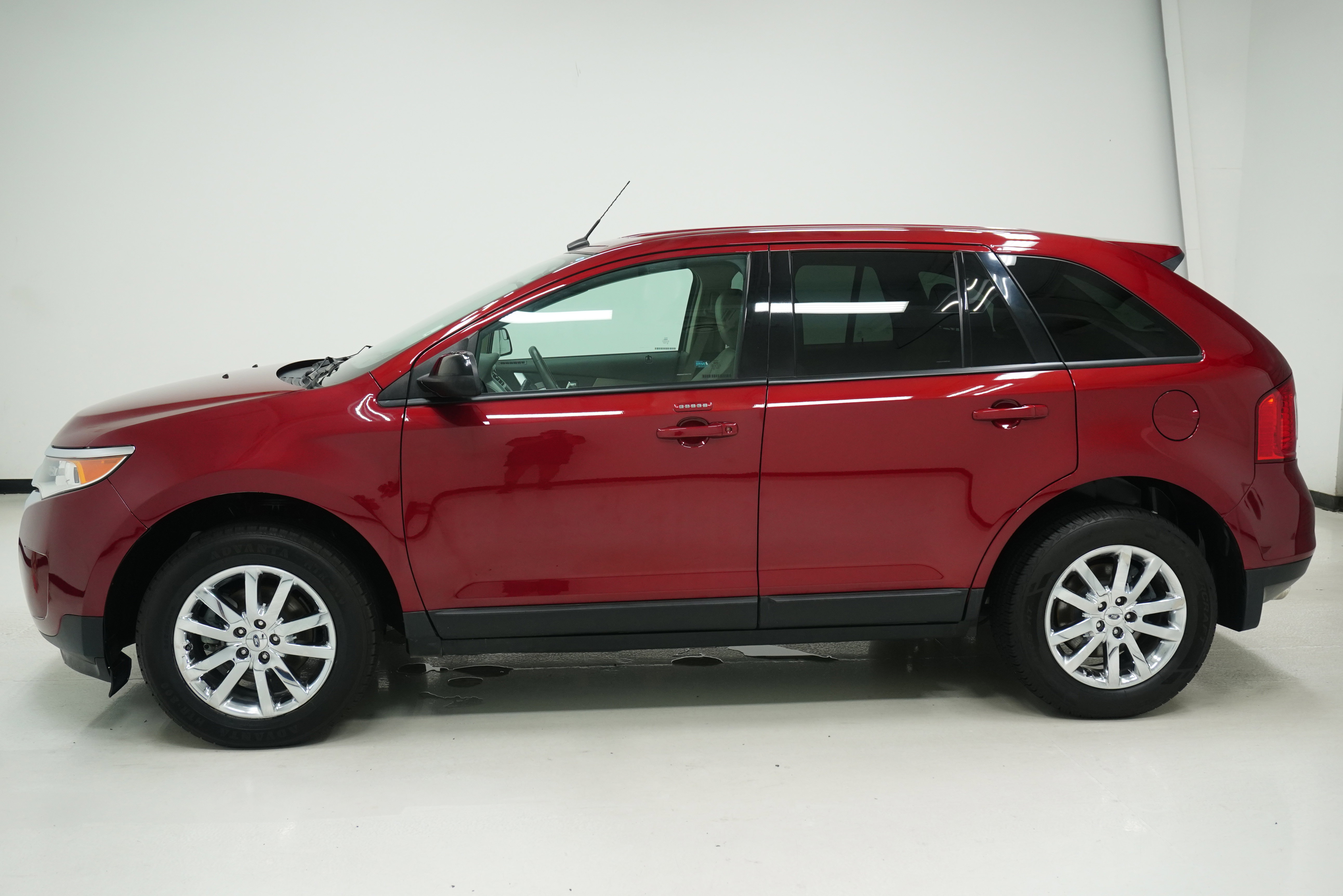 Used 2013 Ford Edge SEL FWD image 7