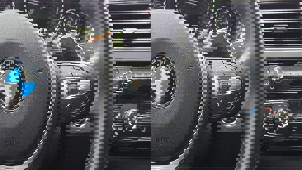 Used 2019 BMW 430i Gran Coupe w/ M Sport Package image 11