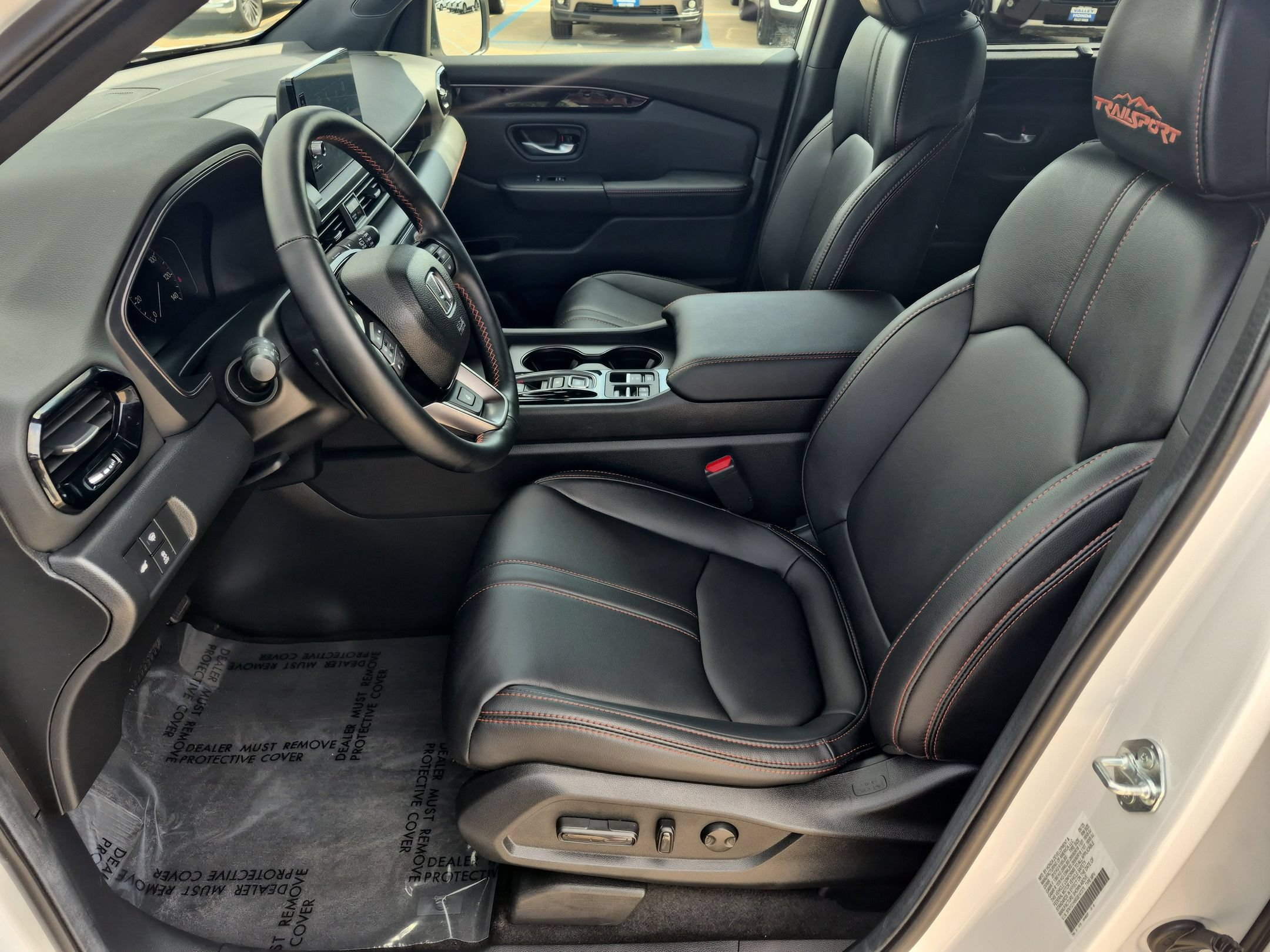 Certified 2025 Honda Pilot TrailSport image 11