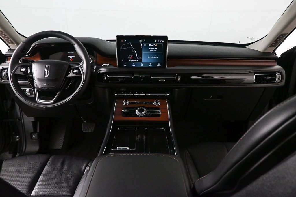 Used 2023 Lincoln Aviator Reserve w/ Elements Package Plus image 17