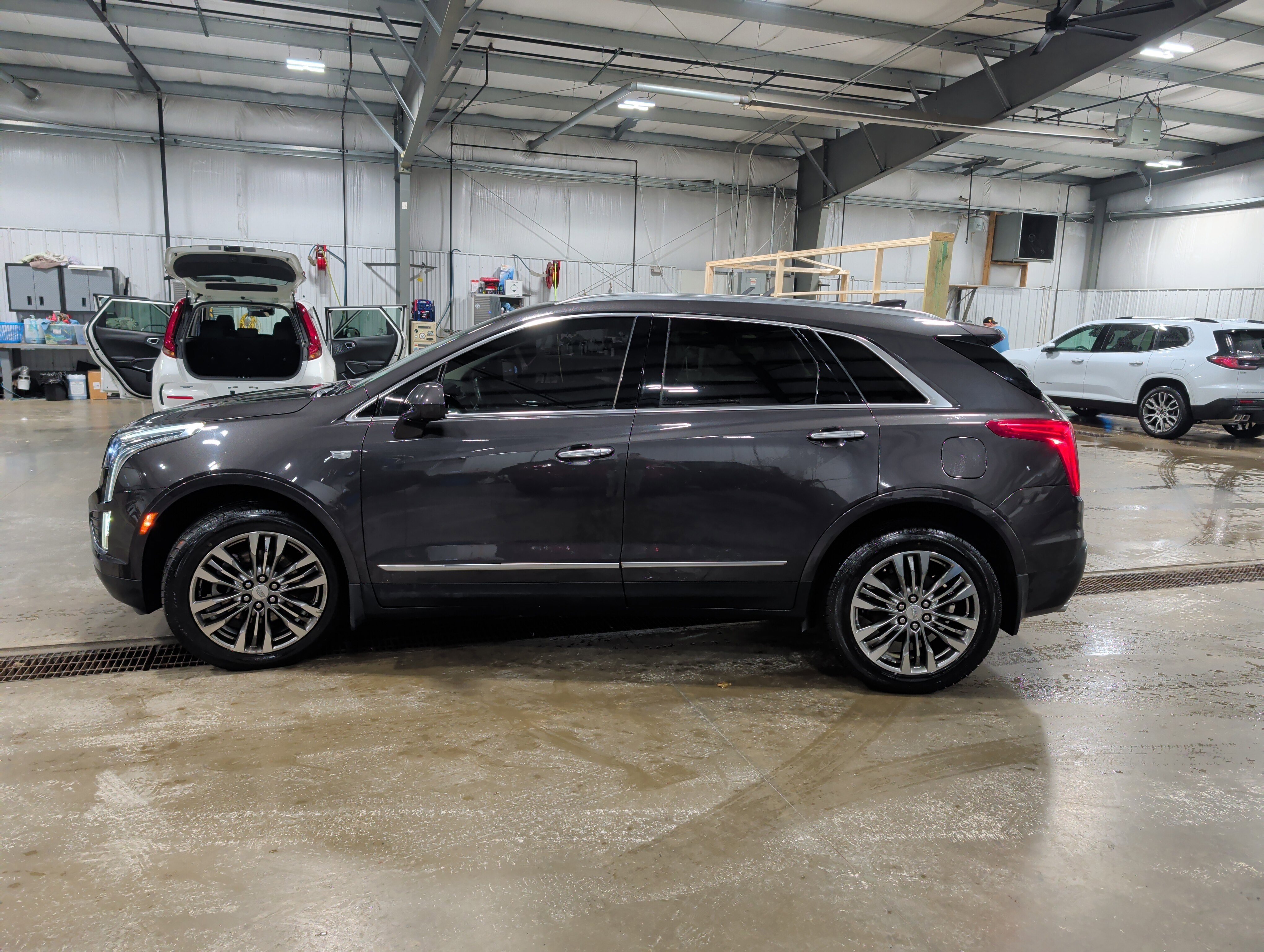 Used 2018 Cadillac XT5 Premium Luxury image 5