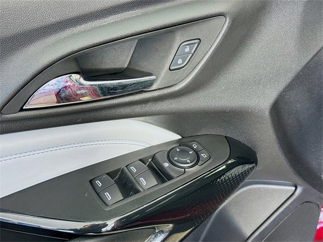 Used 2025 Chevrolet Trax LT image 18