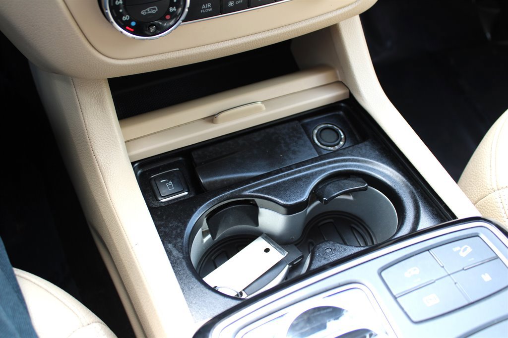 Used 2017 Mercedes-Benz GLS 450 4MATIC image 40