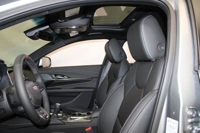 New 2026 Cadillac CT4 V Blackwing image 6