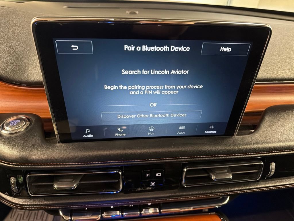 Certified 2020 Lincoln Aviator Reserve w/ Equipment Group 202A AWD/4WD image 11