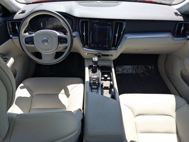 Used 2019 Volvo S60 T6 Momentum AWD/4WD image 14