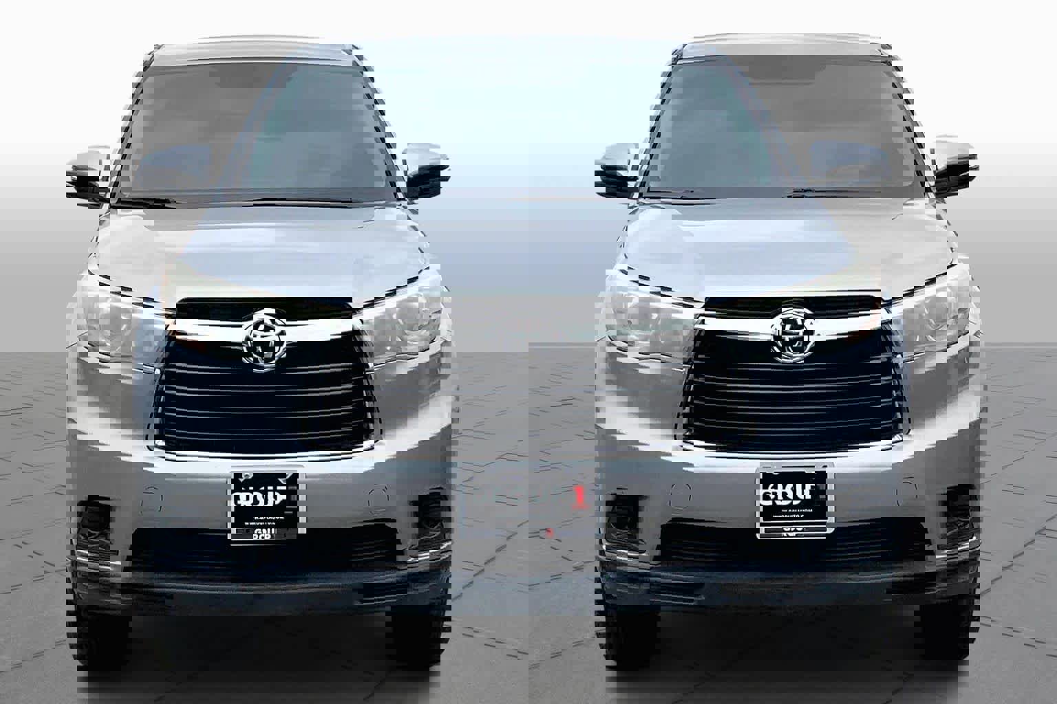 Used 2015 Toyota Highlander LE image 4