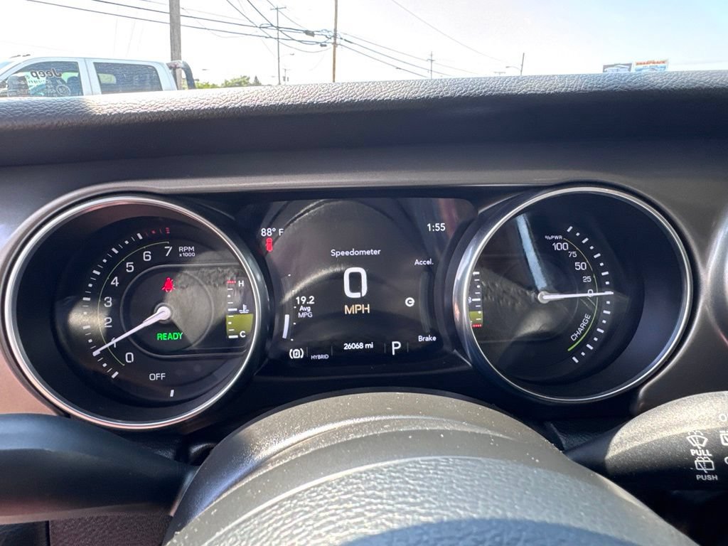 Used 2023 Jeep Wrangler Unlimited w/ Convenience Group AWD/4WD image 17