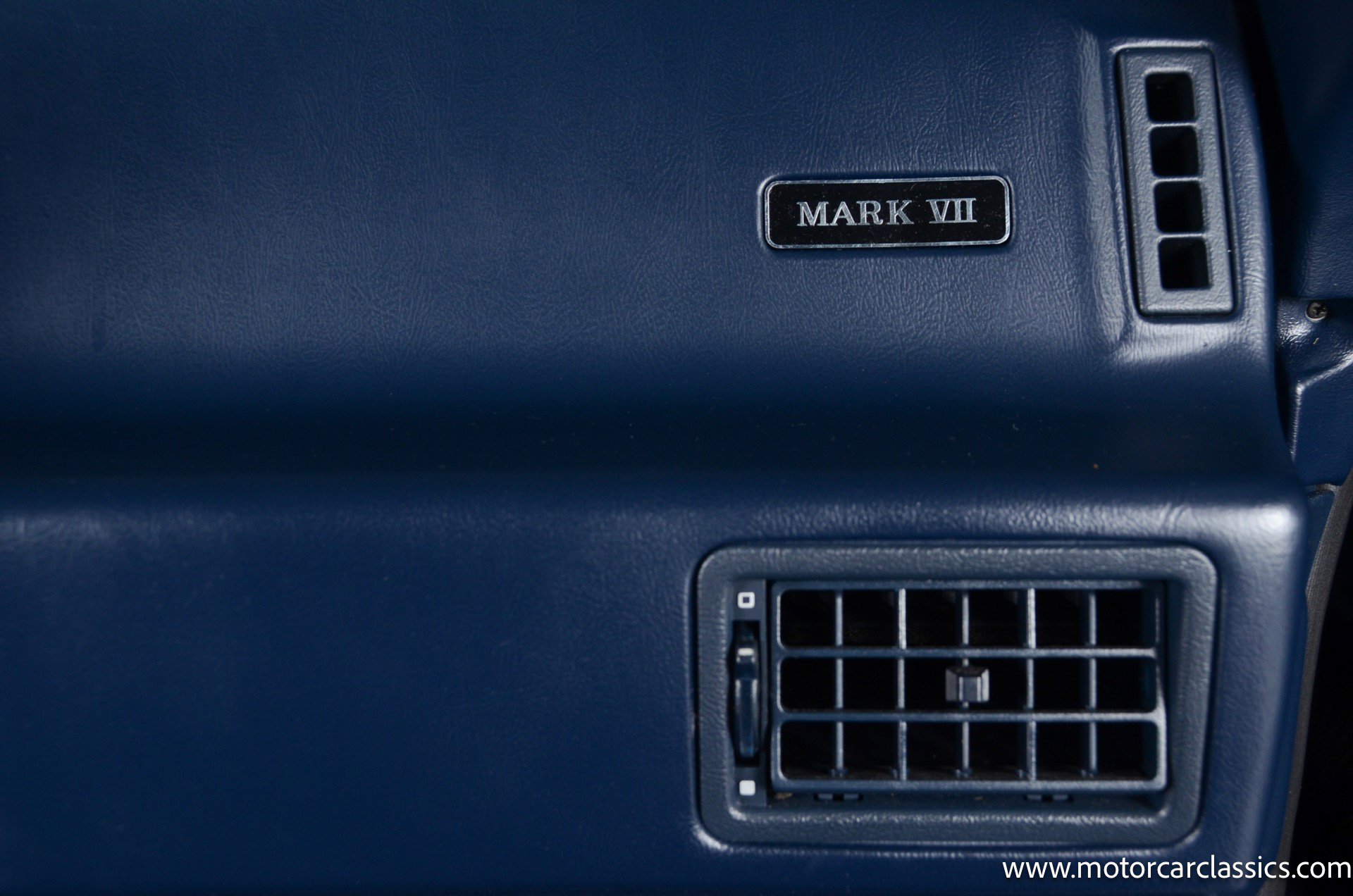 Used 1987 Lincoln Mark VII LSC image 29