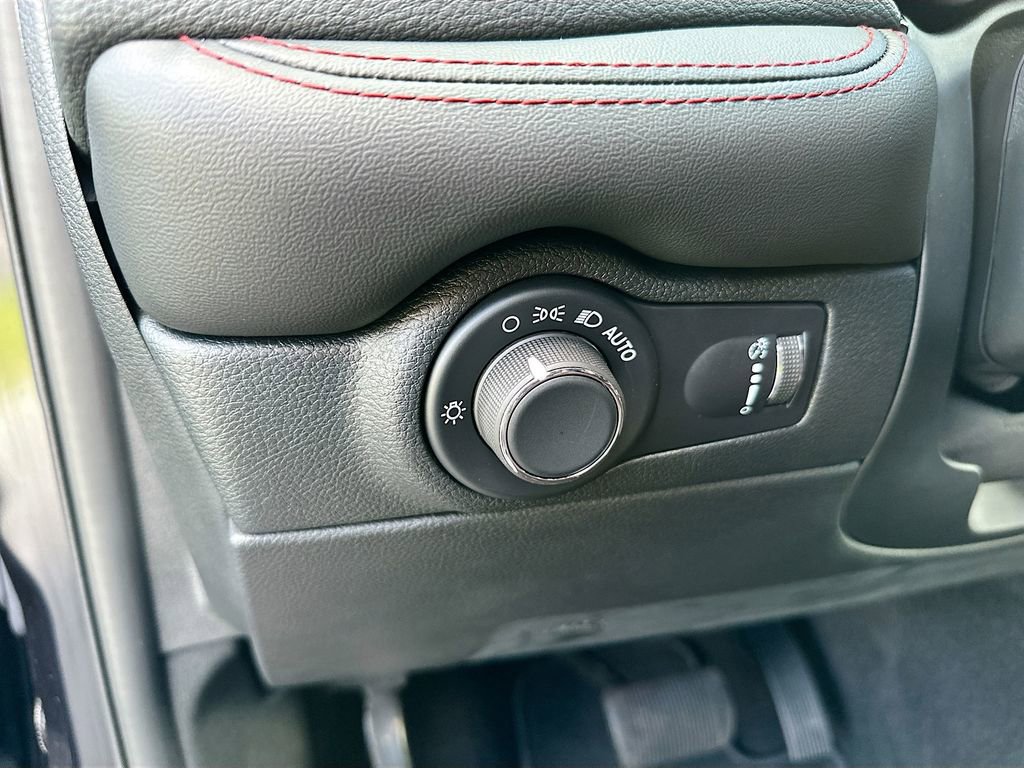 New 2025 Dodge Durango R/T image 10