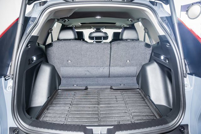 Used 2025 Honda CR-V EX-L image 9