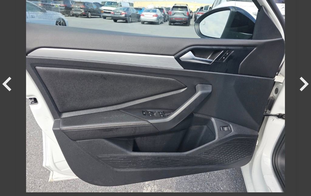 Used 2025 Volkswagen Jetta Sport image 10