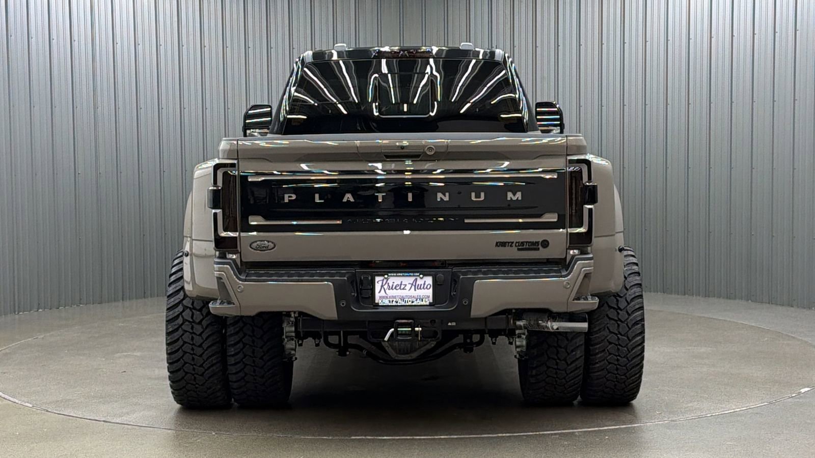 Used 2026 Ford F450 Platinum w/ Platinum Plus Package image 4