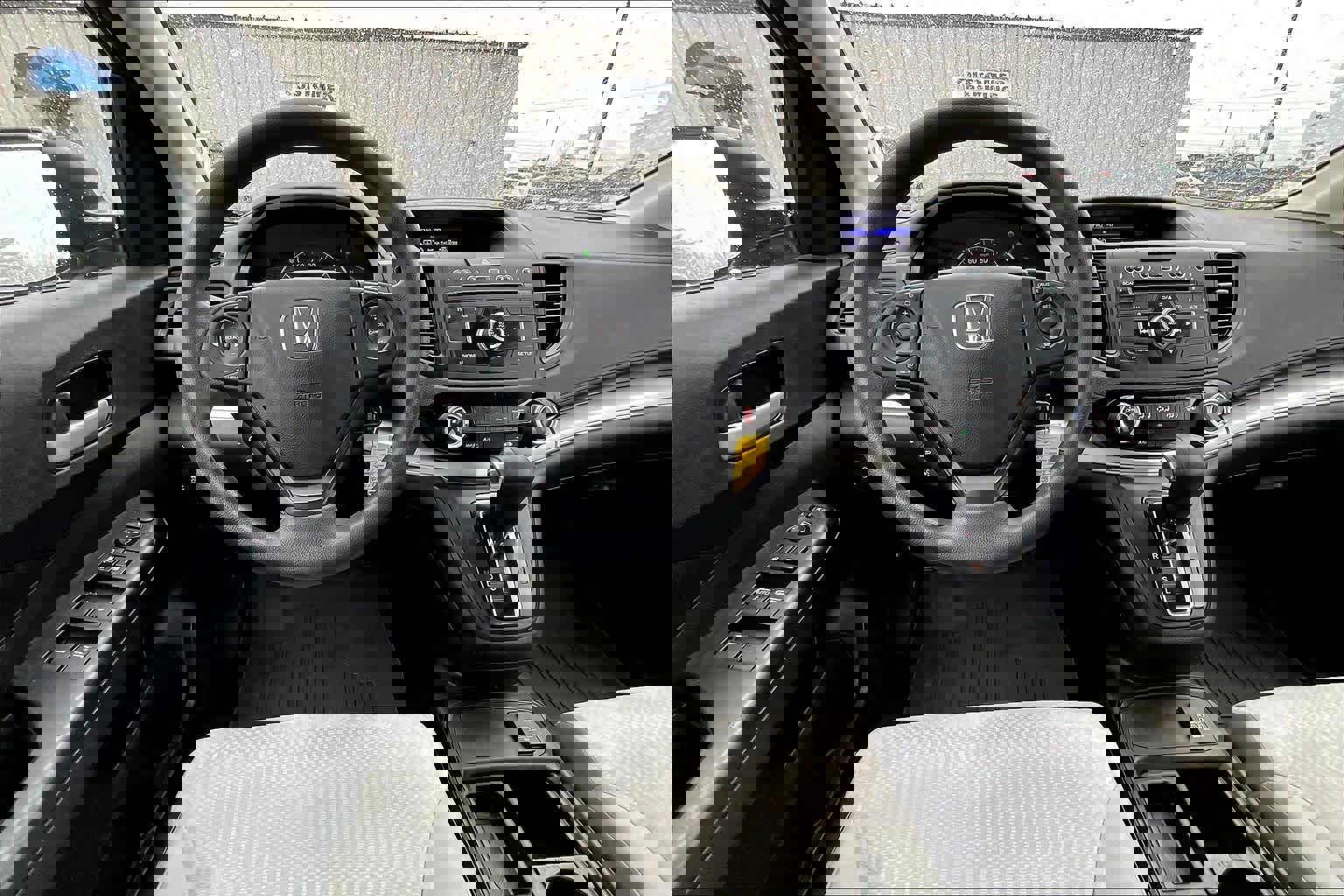 Used 2016 Honda CR-V LX image 6