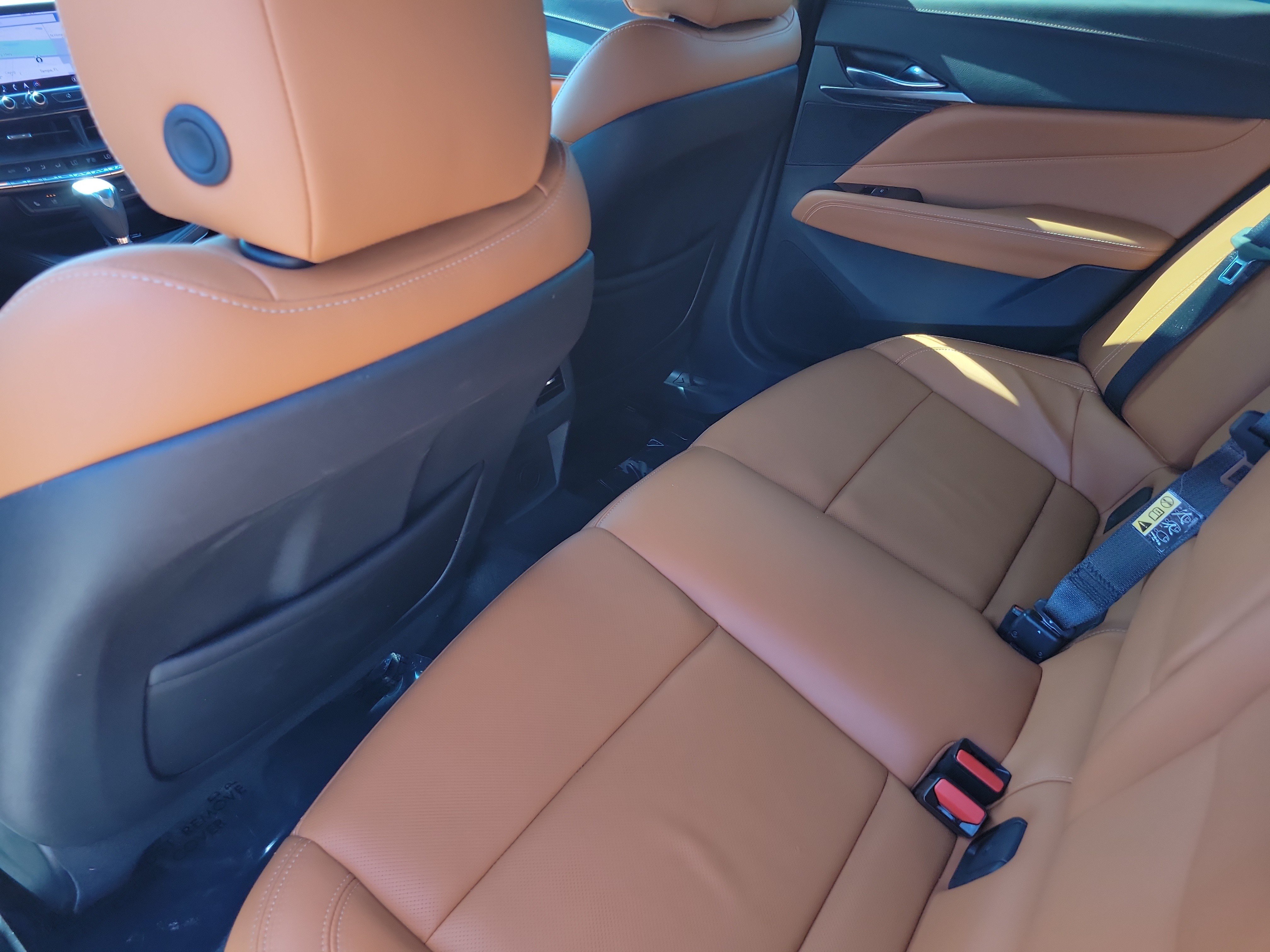 Used 2021 Cadillac CT4 Premium Luxury RWD image 9