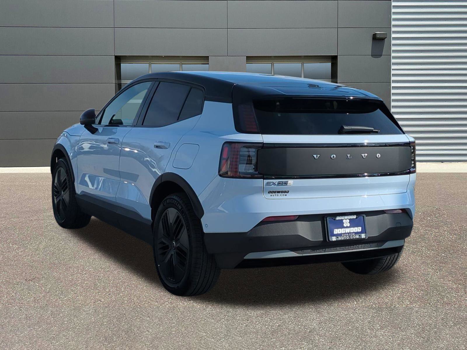 New 2026 Volvo EX30 Cross Country Ultra w/ Protection Package Premier image 5