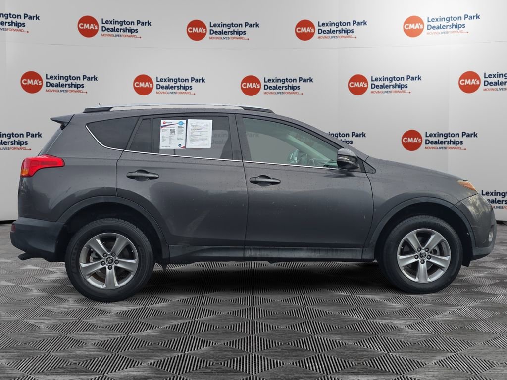 Used 2015 Toyota RAV4 XLE image 8