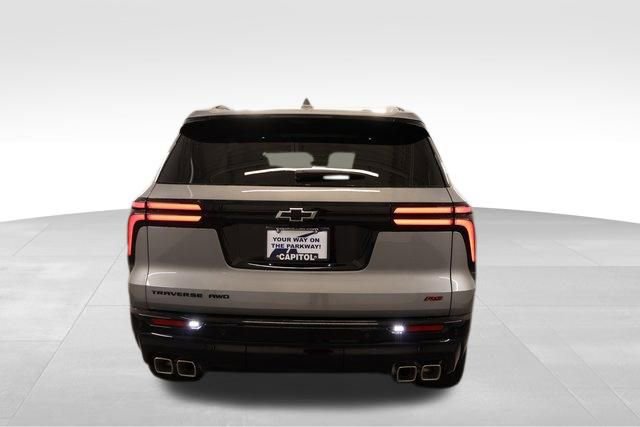 New 2026 Chevrolet Traverse RS image 3