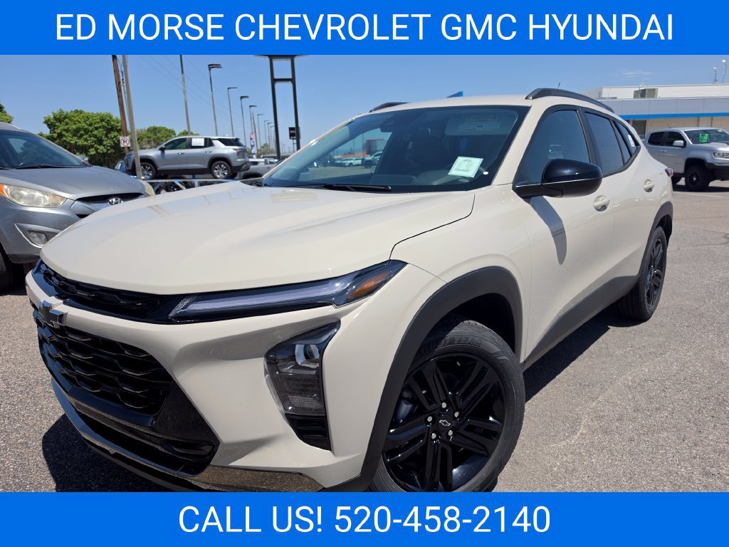 New 2026 Chevrolet Trax ACTIV w/ Driver Confidence Package FWD image 1