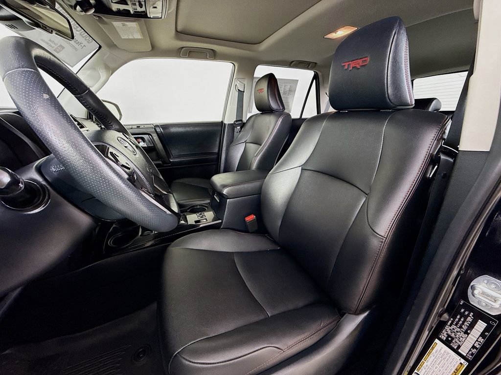 Certified 2021 Toyota 4Runner Venture w/ Moonroof Package AWD/4WD image 24