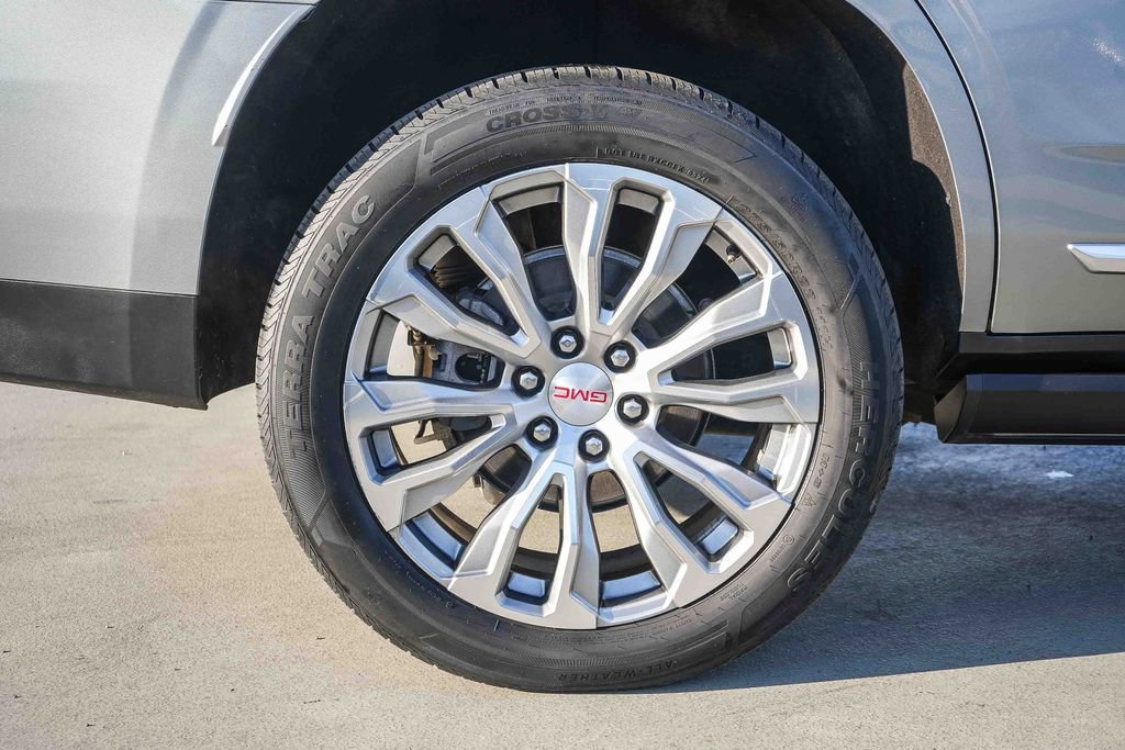 Used 2023 GMC Yukon Denali AWD/4WD image 11