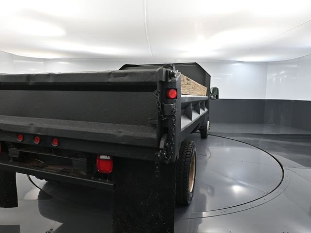 Used 2010 Ford F550 4x4 Regular Cab Super Duty image 5