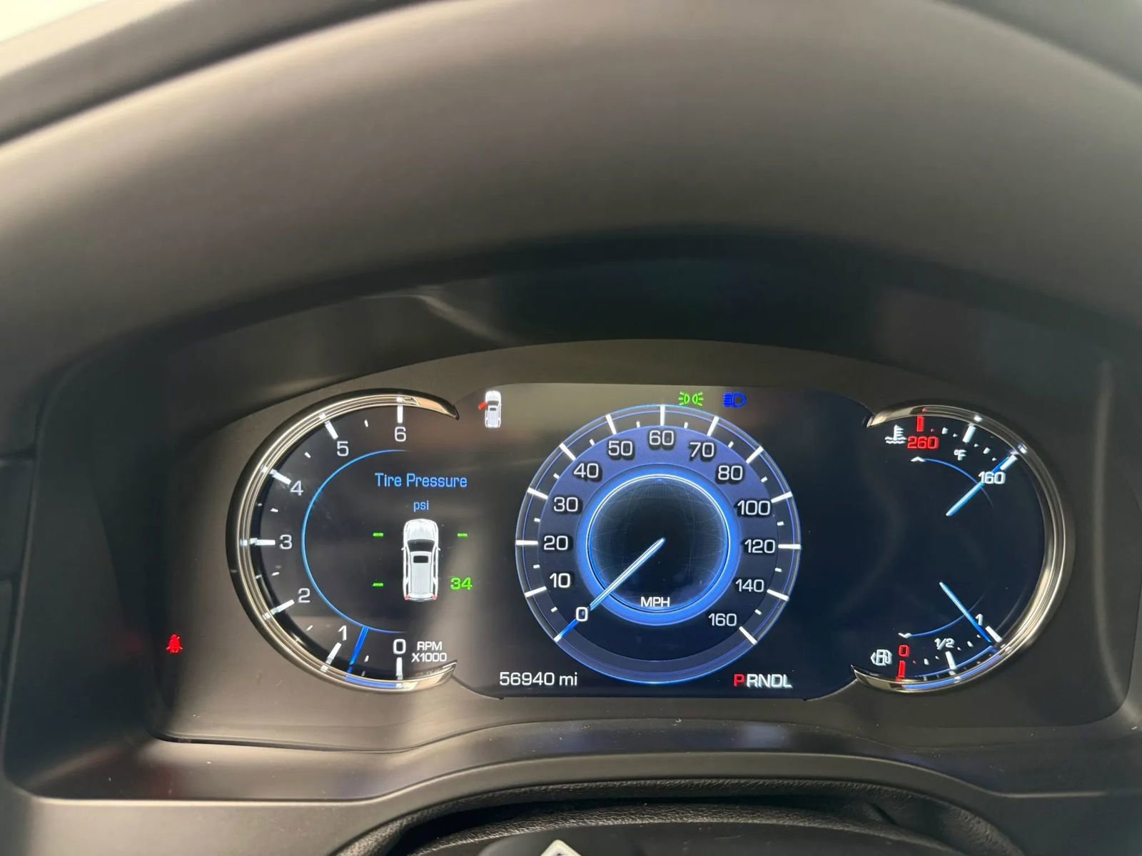 Used 2018 Cadillac Escalade ESV Platinum AWD/4WD image 41