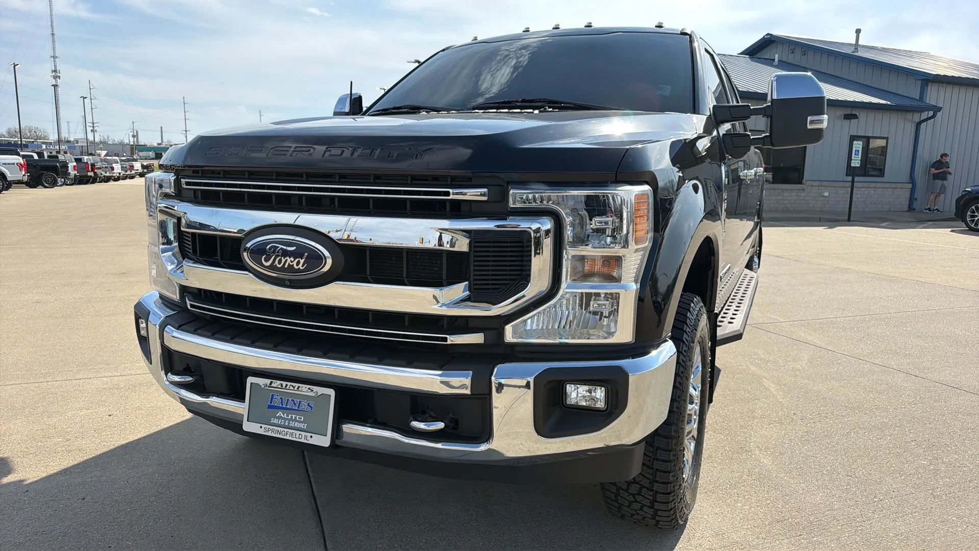 Used 2020 Ford F350 XLT w/ XLT Premium Package AWD/4WD image 4