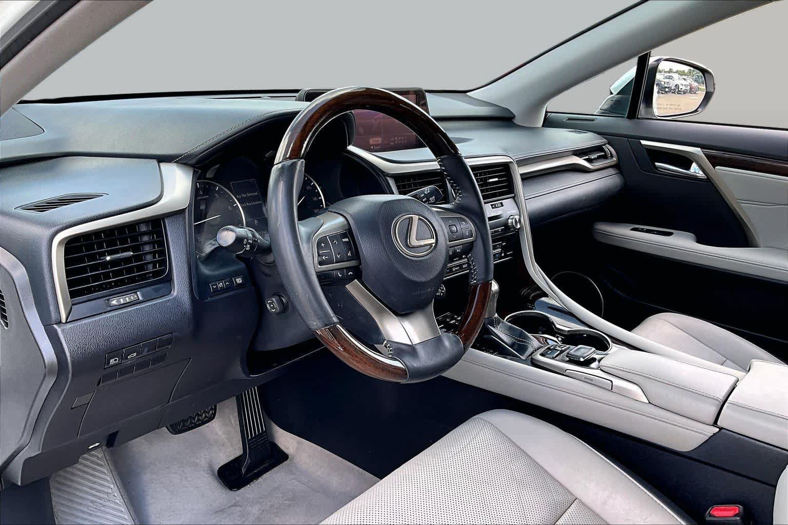 Used 2016 Lexus RX 350 FWD w/ Premium Package image 15