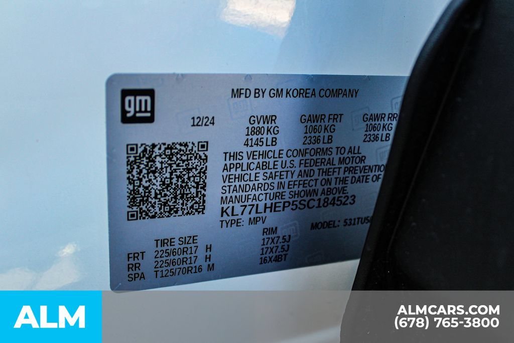 Used 2025 Chevrolet Trax LT FWD image 37
