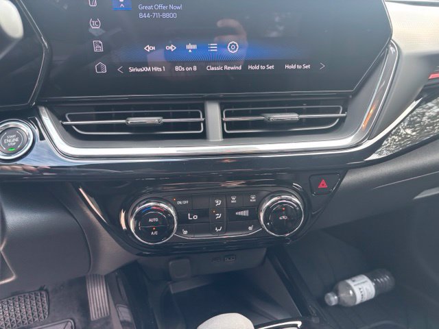 New 2026 Chevrolet Trax RS w/ Sunroof Package FWD image 24