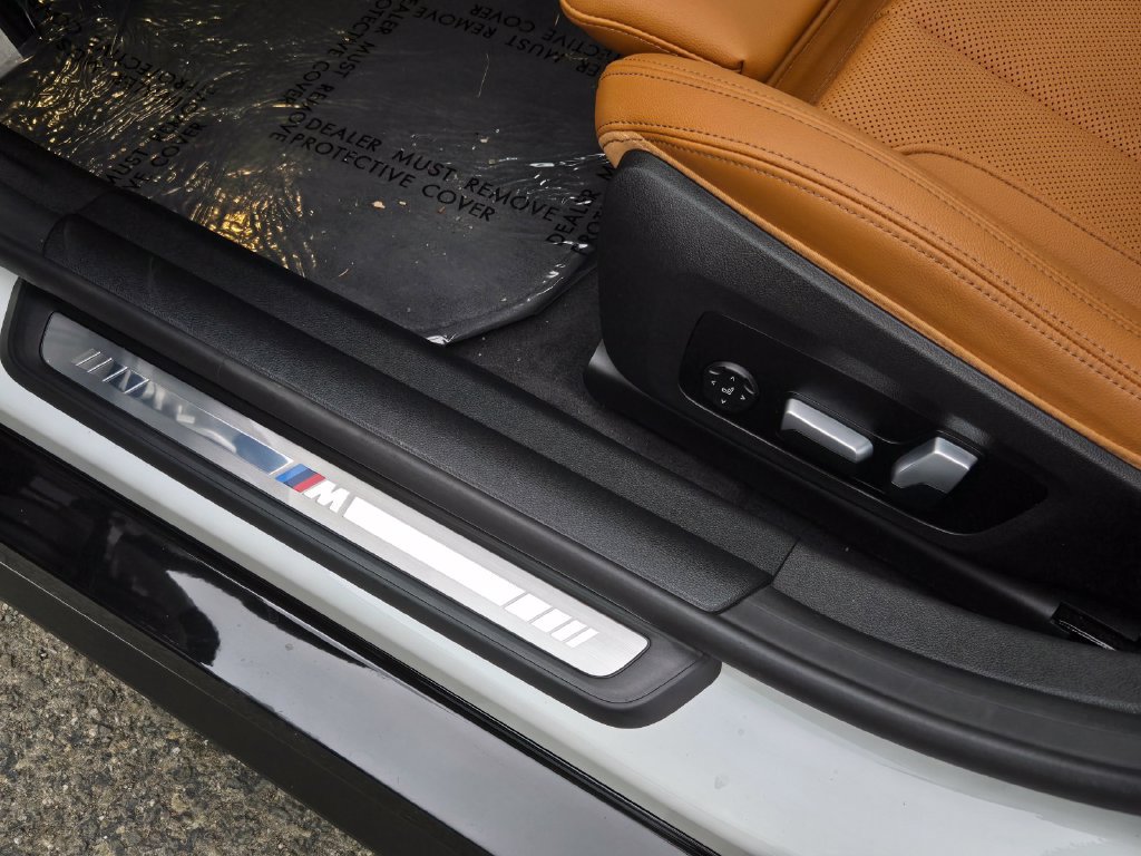Used 2023 BMW i4 eDrive40 w/ M Sport Package RWD image 22