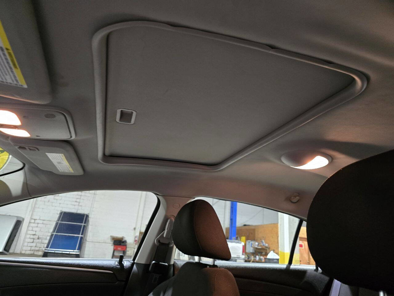 Used 2012 Chevrolet Malibu LT image 27