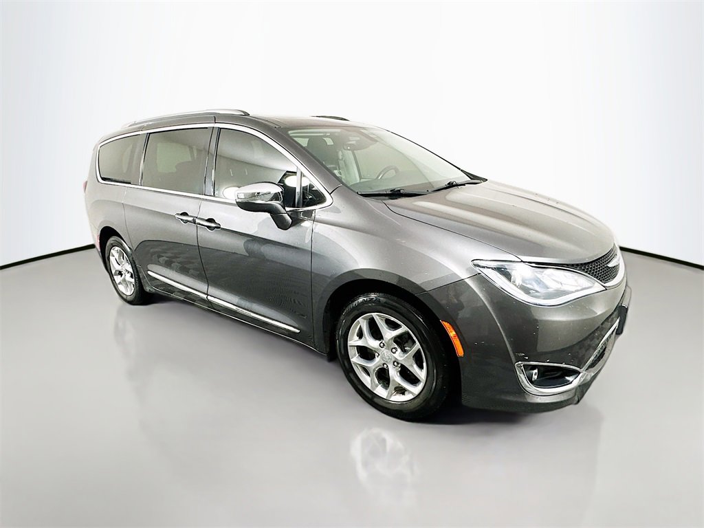Used 2018 Chrysler Pacifica Limited