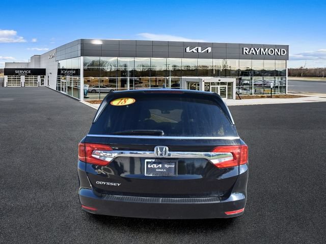 Used 2018 Honda Odyssey EX image 4