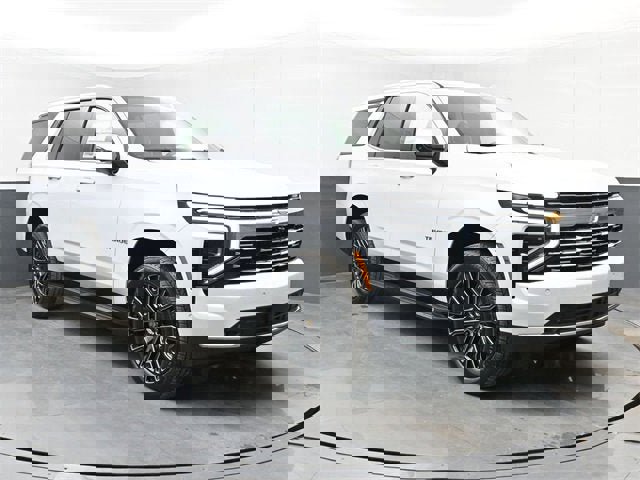 New 2026 Chevrolet Tahoe Premier w/ Sun And Tow Package image 2