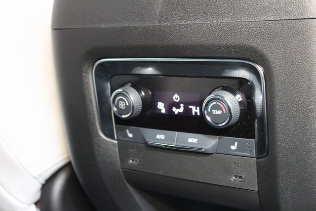 New 2025 Chevrolet Suburban Premier image 13