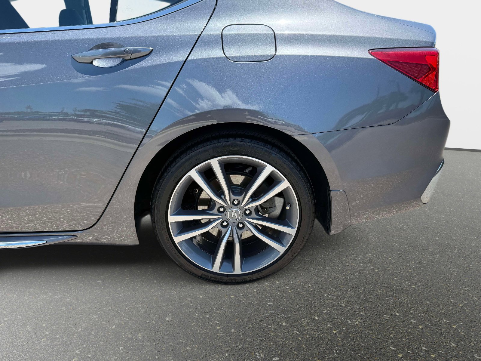 Used 2020 Acura TLX V6 w/ Technology Package FWD image 9