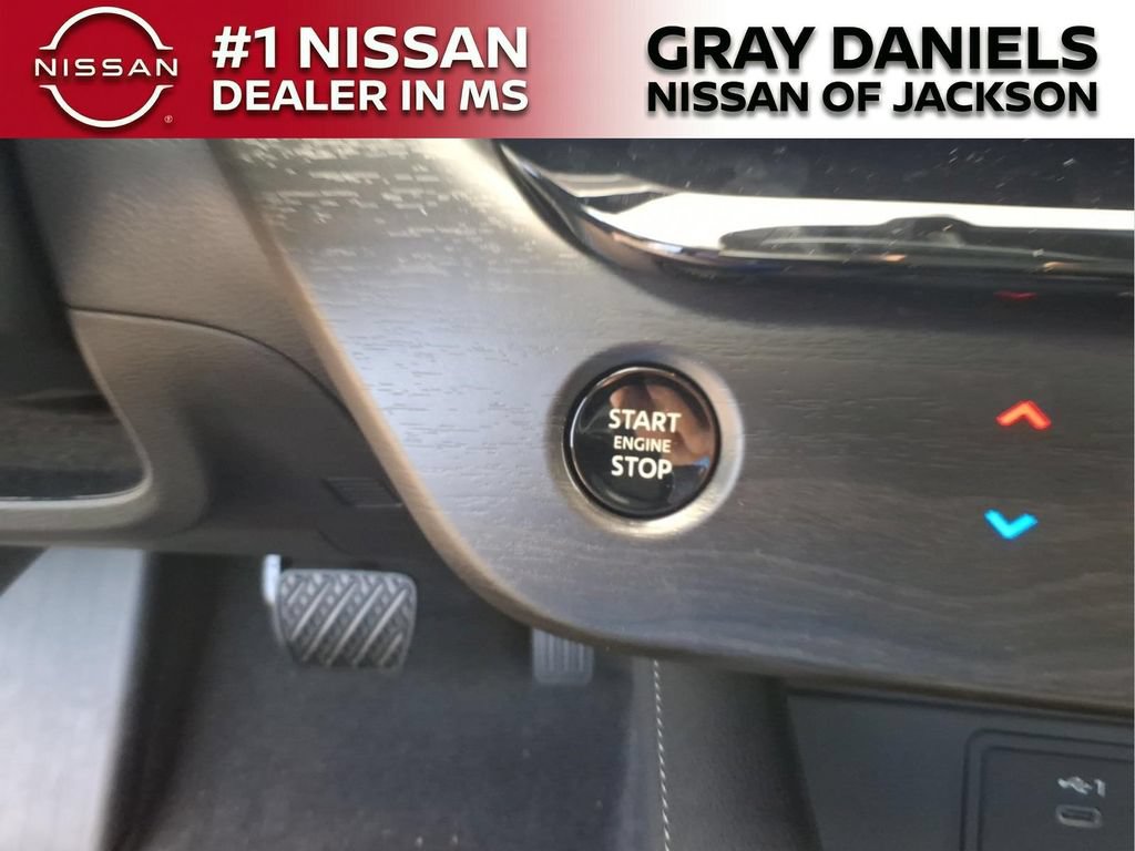 New 2026 Nissan Murano Platinum w/ Cargo Package AWD/4WD image 16