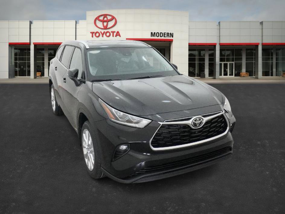 New 2026 Toyota Highlander Limited image 32