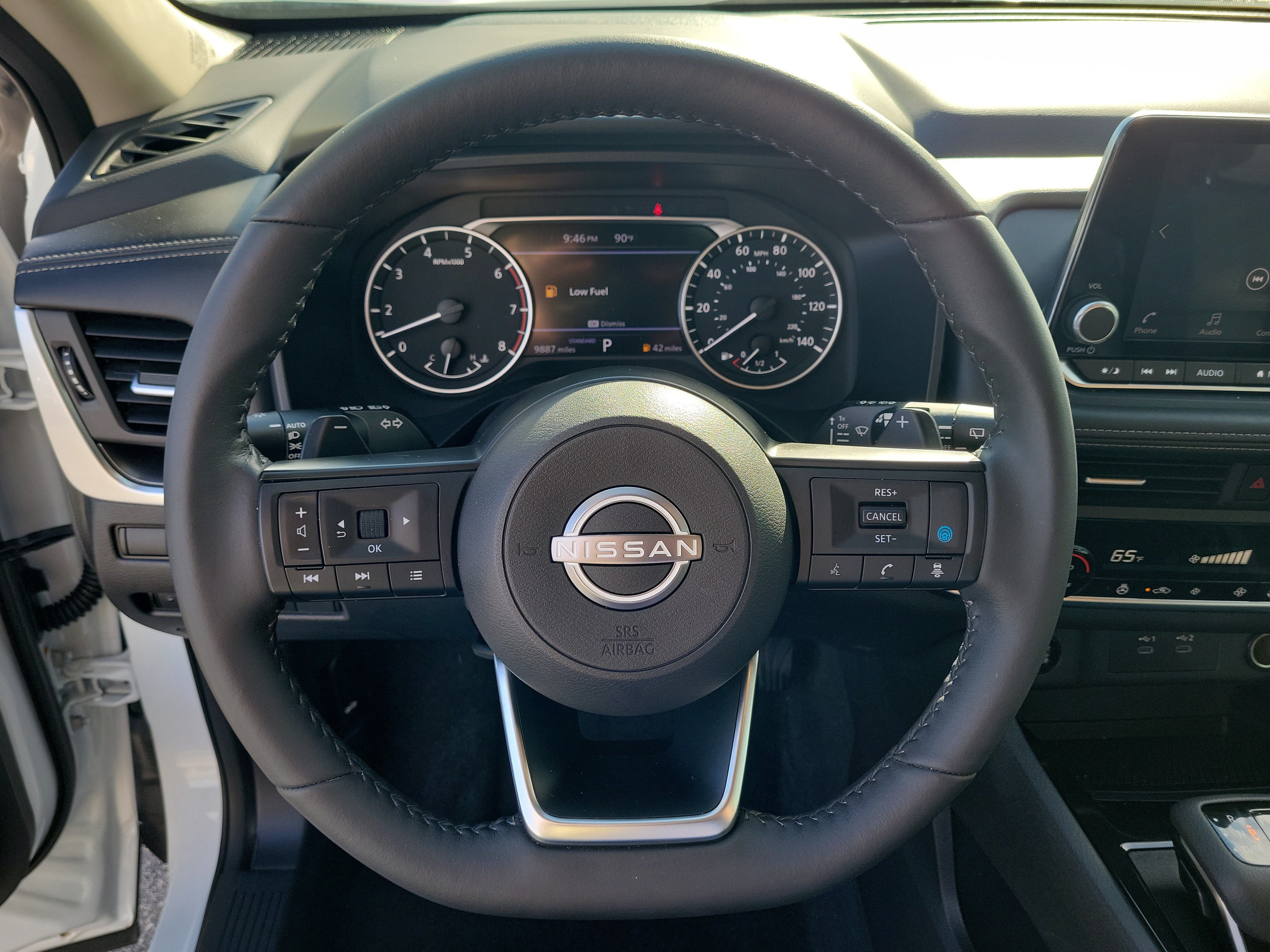Certified 2024 Nissan Rogue SV w/ SV Premium Package FWD image 17