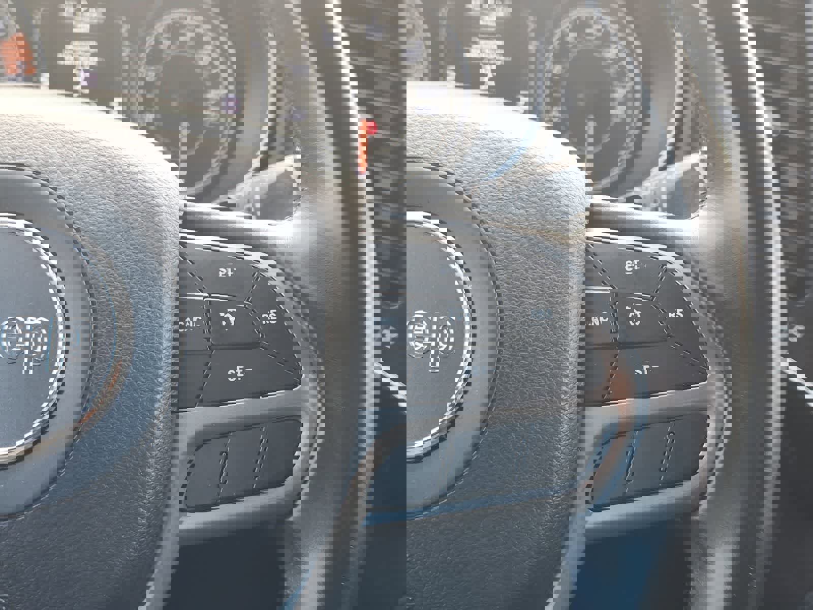 Used 2019 Jeep Cherokee Latitude Plus image 27