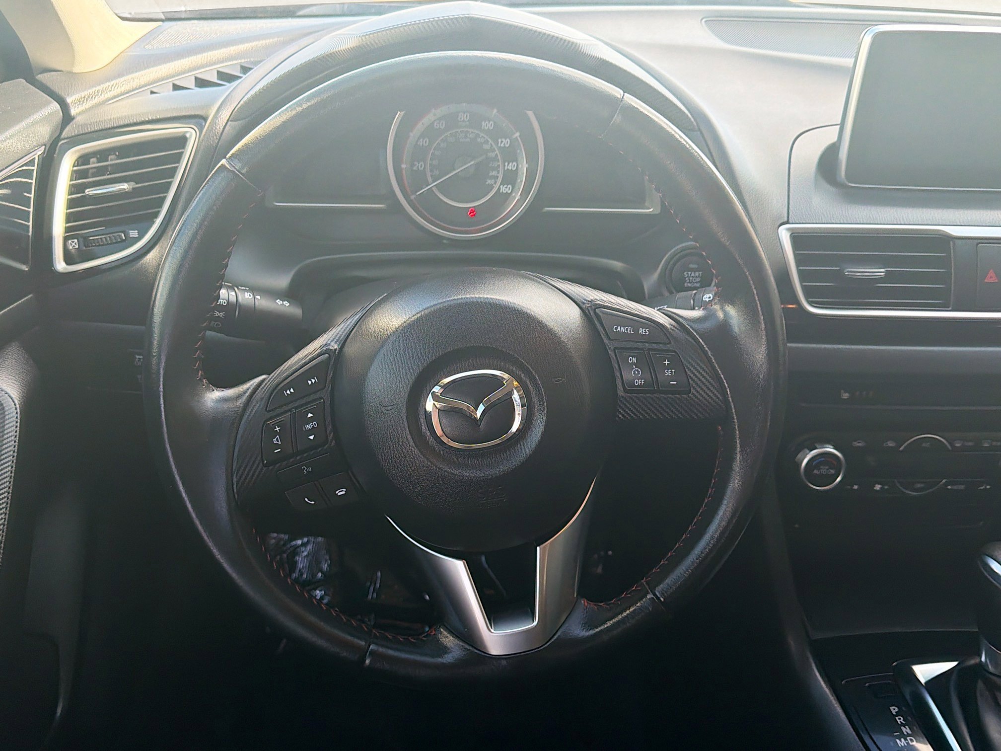 Used 2016 MAZDA MAZDA3 i Grand Touring image 18