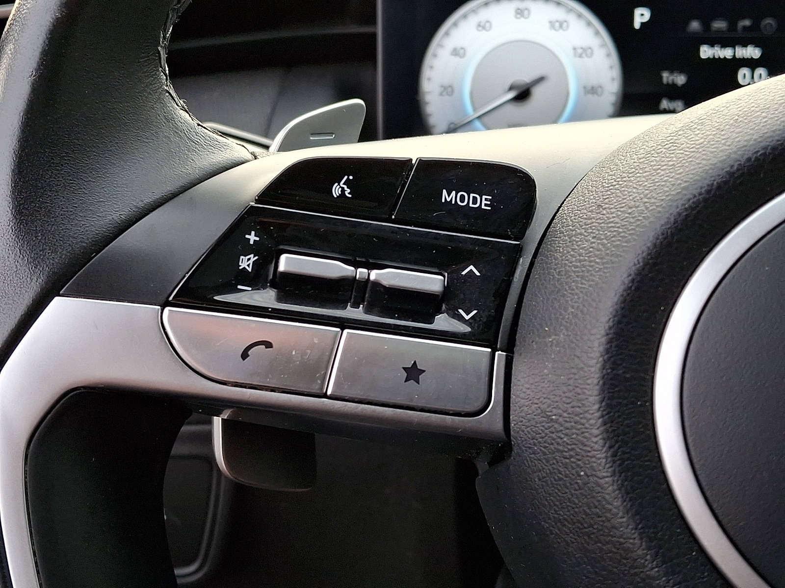 Certified 2023 Hyundai Tucson Limited w/ Cargo Package AWD/4WD image 24