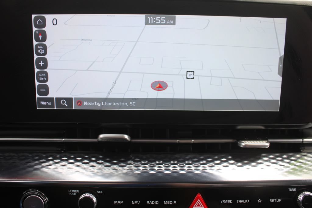 Used 2023 Kia Carnival SX Prestige FWD image 56