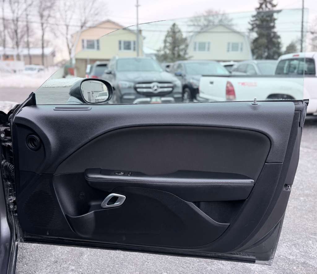 Used 2020 Dodge Challenger GT w/ Blacktop Package AWD/4WD image 24